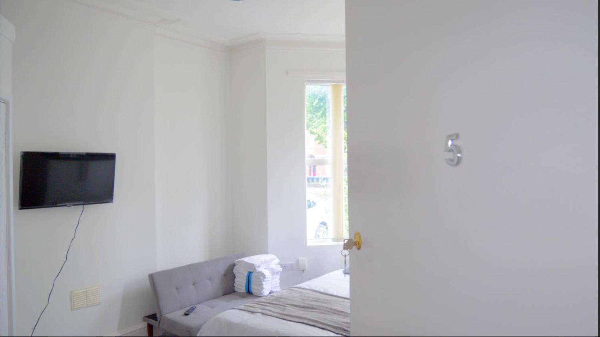 Cosy & Modern 1 Bed Studio Apart-Hotel レミントンスパー エクステリア 写真